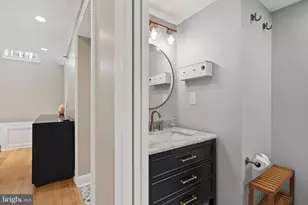 301 Race St, Philadelphia, PA 19106 - Photo 15