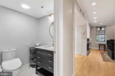 301 Race Street #C007, Philadelphia, PA 19106 - Photo 9