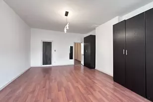 909 S 8th St, Philadelphia, PA 19147 - Photo 3