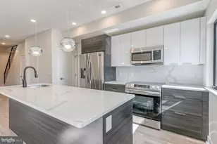 1506 N 8th St, Philadelphia, PA 19122 - Photo 11