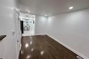 2520 S 5th St, Philadelphia, PA 19148 - Photo 11