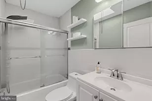 1914 S Beechwood St, Philadelphia, PA 19145 - Photo 21