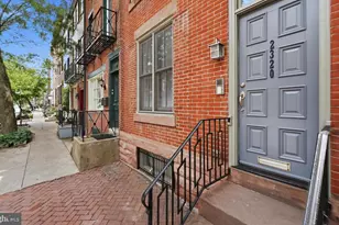 2320 Lombard St, Philadelphia, PA 19146 - Photo 3