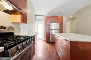 2320 Lombard St, Philadelphia, PA 19146 - Photo 11