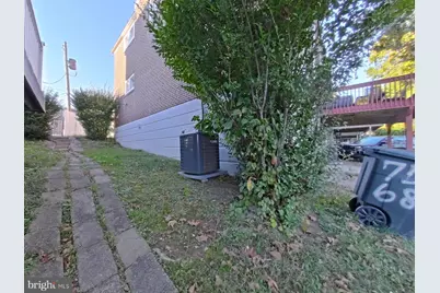 7568 Brockton Road, Philadelphia, PA 19151 - Photo 33