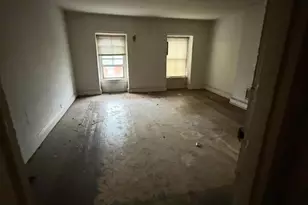 2331 St Albans St, Philadelphia, PA 19146 - Photo 11