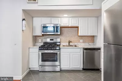 123 W W Mount Pleasant Avenue #2, Philadelphia, PA 19119 - Photo 9