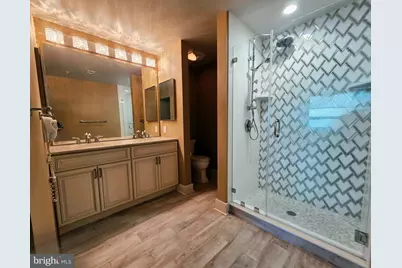 717 S Chris Columbus Boulevard #615, Philadelphia, PA 19147 - Photo 25