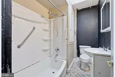 5637 Lebanon Avenue, Philadelphia, PA 19131 - Photo 19