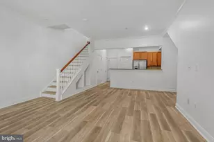 202 Captains Way, Philadelphia, PA 19146 - Photo 5
