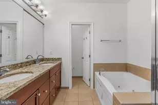 202 Captains Way, Philadelphia, PA 19146 - Photo 15