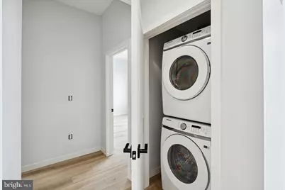 1112-16 E Berks Street #209, Philadelphia, PA 19125 - Photo 9