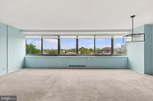 2401 Pennsylvania Ave, Philadelphia, PA 19130 - Photo 11