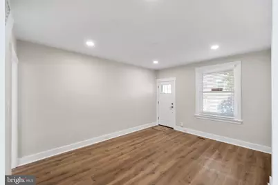 439 Dupont Street, Philadelphia, PA 19128 - Photo 3