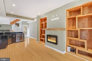 966 N Leithgow St, Philadelphia, PA 19123 - Photo 9