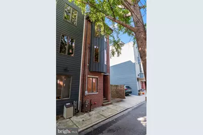 966 N Leithgow Street, Philadelphia, PA 19123 - Photo 1