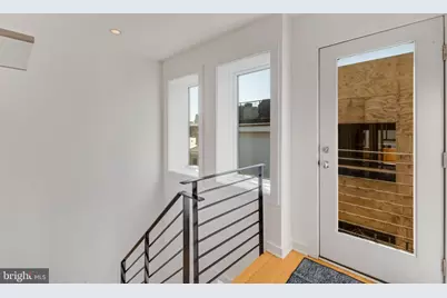 966 N Leithgow Street, Philadelphia, PA 19123 - Photo 15