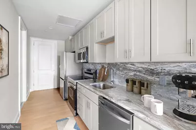 2301 John F Kennedy Boulevard #1814, Philadelphia, PA 19103 - Photo 17