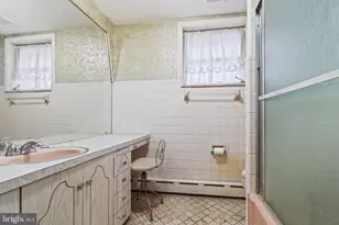 1125 Moore St, Philadelphia, PA 19148 - Photo 23
