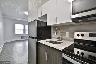 4247 Locust St, Philadelphia, PA 19104 - Photo 9