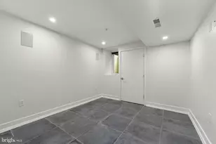 2310 E Dakota St, Philadelphia, PA 19125 - Photo 25