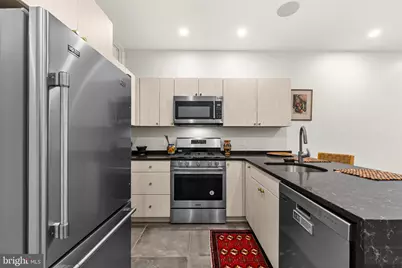 2310 E Dakota Street, Philadelphia, PA 19125 - Photo 9