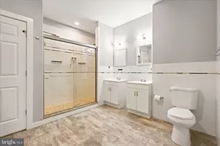 2044 N 5th St, Philadelphia, PA 19122 - Photo 11