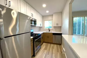 9242 Jamison Ave, Philadelphia, PA 19115 - Photo 7