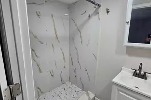 2066 Larue St, Philadelphia, PA 19124 - Photo 15