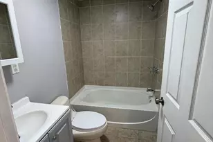 4650 Paul St, Philadelphia, PA 19124 - Photo 9