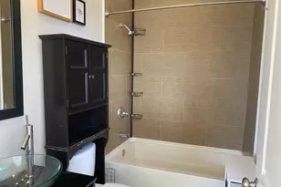 2100 Christian St, Philadelphia, PA 19146 - Photo 15