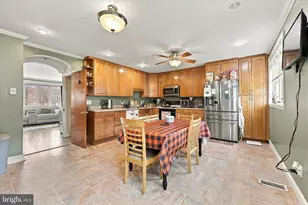 12018 Waldemire Dr, Philadelphia, PA 19154 - Photo 5