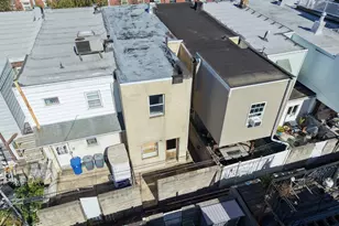 140 Hoffman St, Philadelphia, PA 19148 - Photo 3