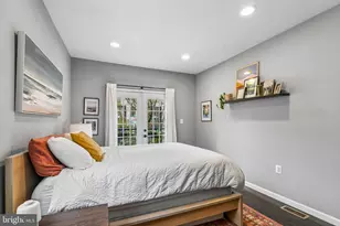 822 N 19th St, Philadelphia, PA 19130 - Photo 15