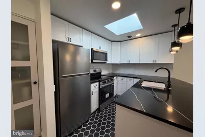 1503 Green Street #7, Philadelphia, PA 19130 - Photo 5