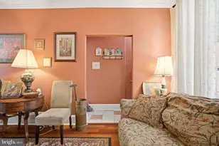 319 S Hicks St, Philadelphia, PA 19102 - Photo 7