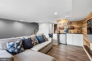 3383 S Keswick Rd, Philadelphia, PA 19114 - Photo 47