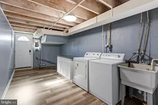 3383 S Keswick Rd, Philadelphia, PA 19114 - Photo 63
