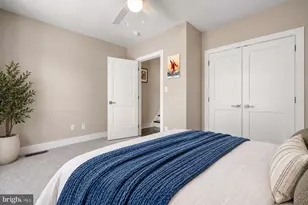 510 Mountain St, Philadelphia, PA 19148 - Photo 17