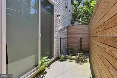 1514 S 25th Street, Philadelphia, PA 19146 - Photo 25