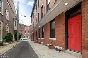 727 S 2nd Street S, Philadelphia, PA 19147 - Photo 13