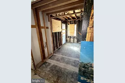 733 Alburger Avenue, Philadelphia, PA 19115 - Photo 3