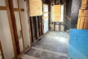 733 Alburger Ave, Philadelphia, PA 19115 - Photo 3