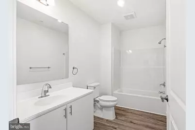 915-B N Broad Street #611, Philadelphia, PA 19123 - Photo 9