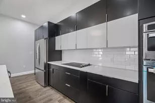 1202 Spruce St, Philadelphia, PA 19107 - Photo 23