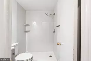 1917 Spring Garden St, Philadelphia, PA 19130 - Photo 9