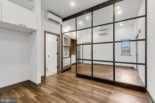 1935 E Hazzard St, Philadelphia, PA 19125 - Photo 9