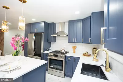 429 Tasker Street, Philadelphia, PA 19148 - Photo 3