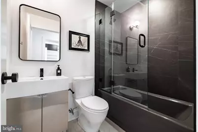 100 N 22nd Street #122, Philadelphia, PA 19103 - Photo 31