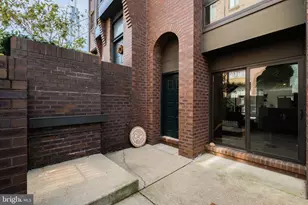 100 N 22nd St, Philadelphia, PA 19103 - Photo 39